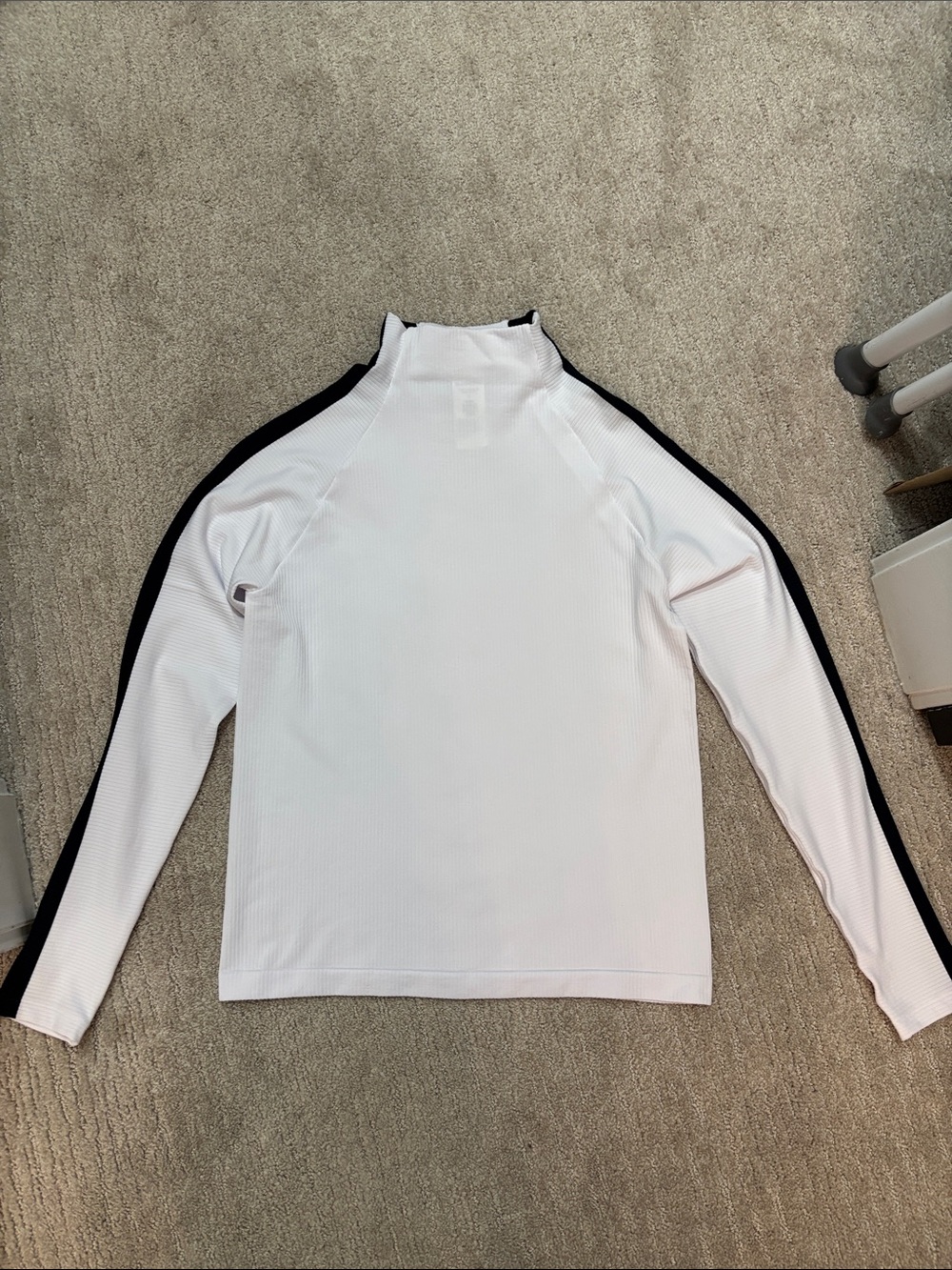 Athleta top